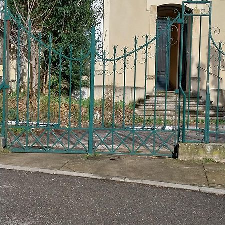 Maison Quai De La Fontaine Plus Parking نيم المظهر الخارجي الصورة
