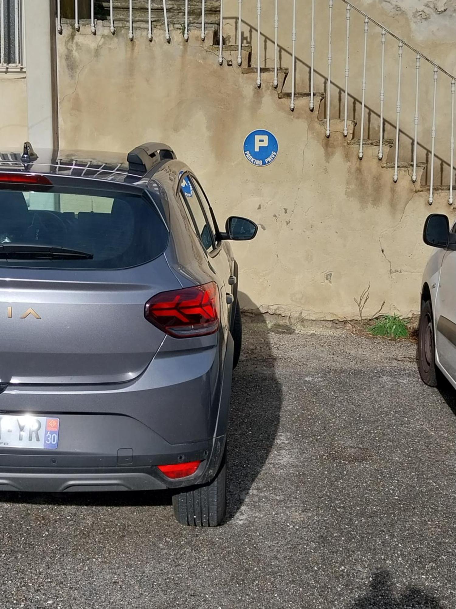 Maison Quai De La Fontaine Plus Parking نيم المظهر الخارجي الصورة